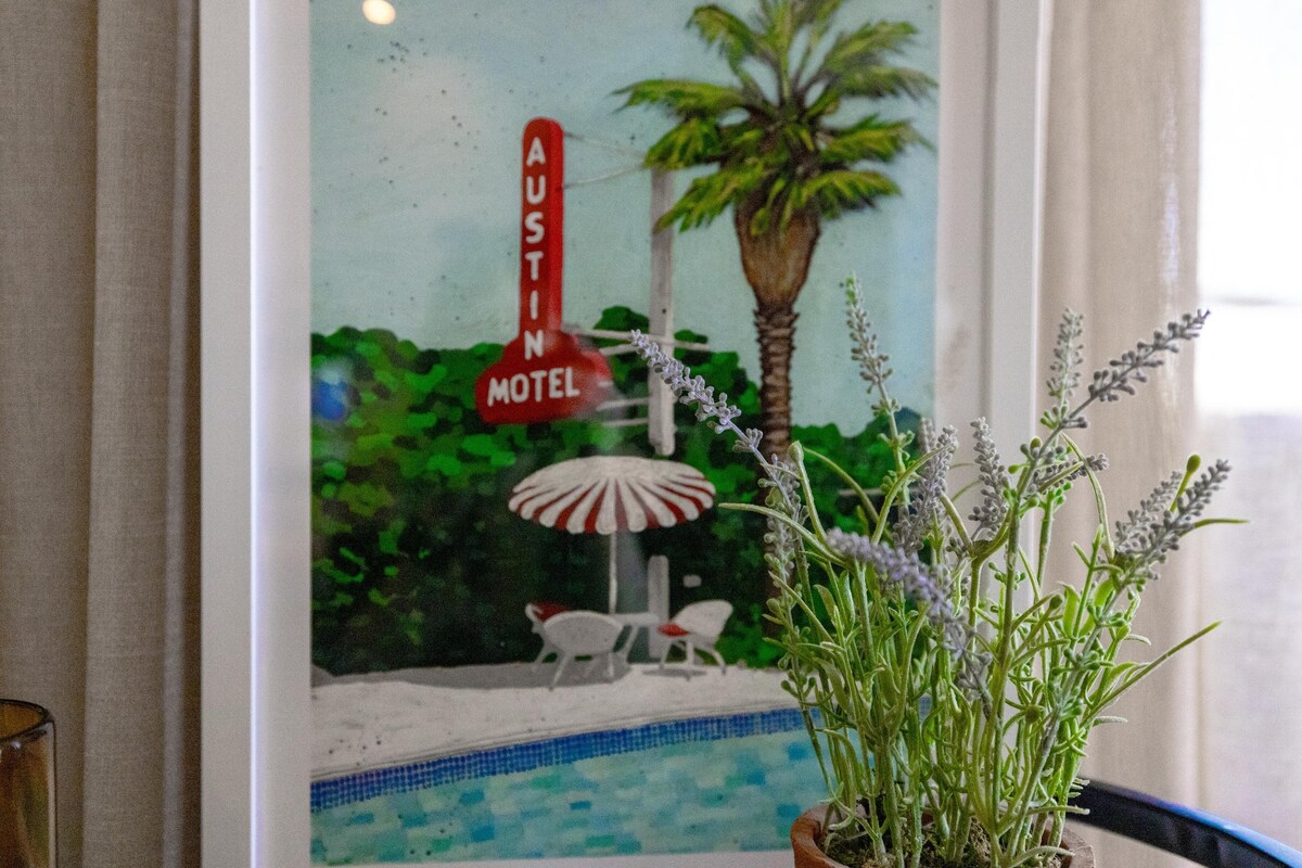 High-Key Luxury, Low-Key Vibes | Rooftop Pool