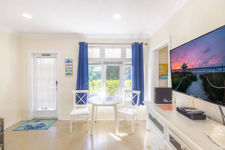 Oceanfront Elegance - Sun Sand & Style - Delray Beach, FL