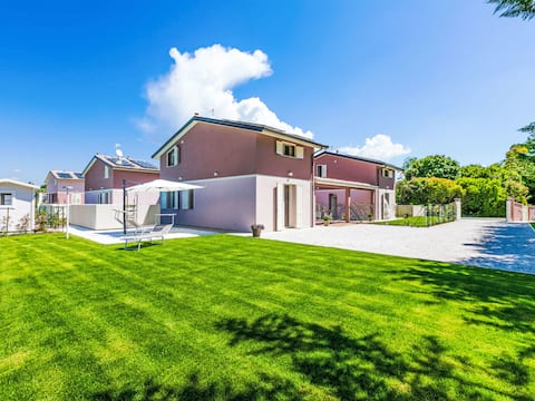 Borgo il Vallin delle Conche by Interhome.