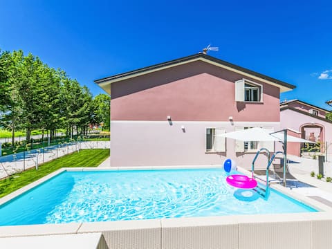 Borgo il Vallin delle Conche by Interhome