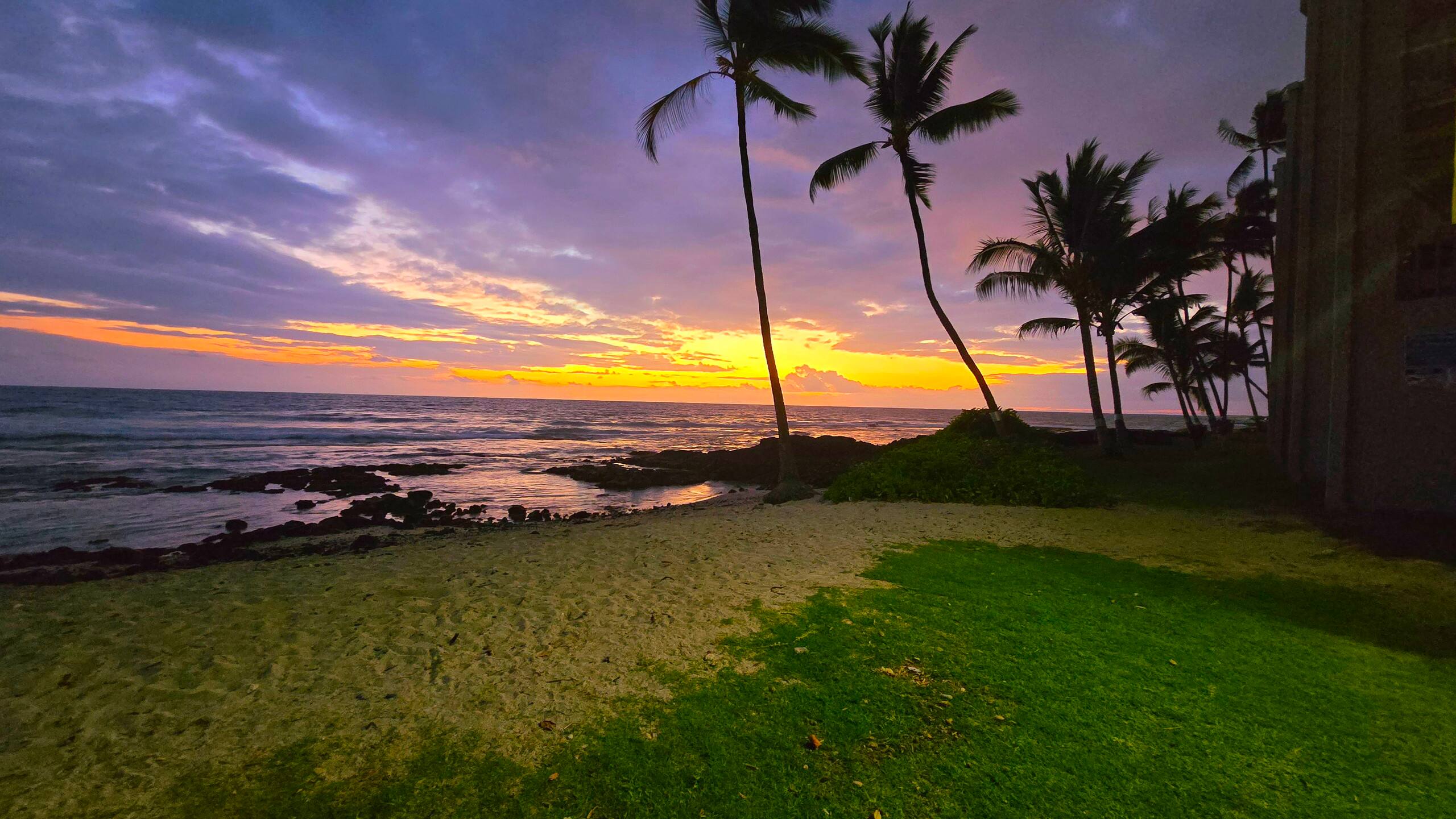 Condo in Kailua-Kona · ★4.8 · Studio · 1 bed · 1 bath - Image 11