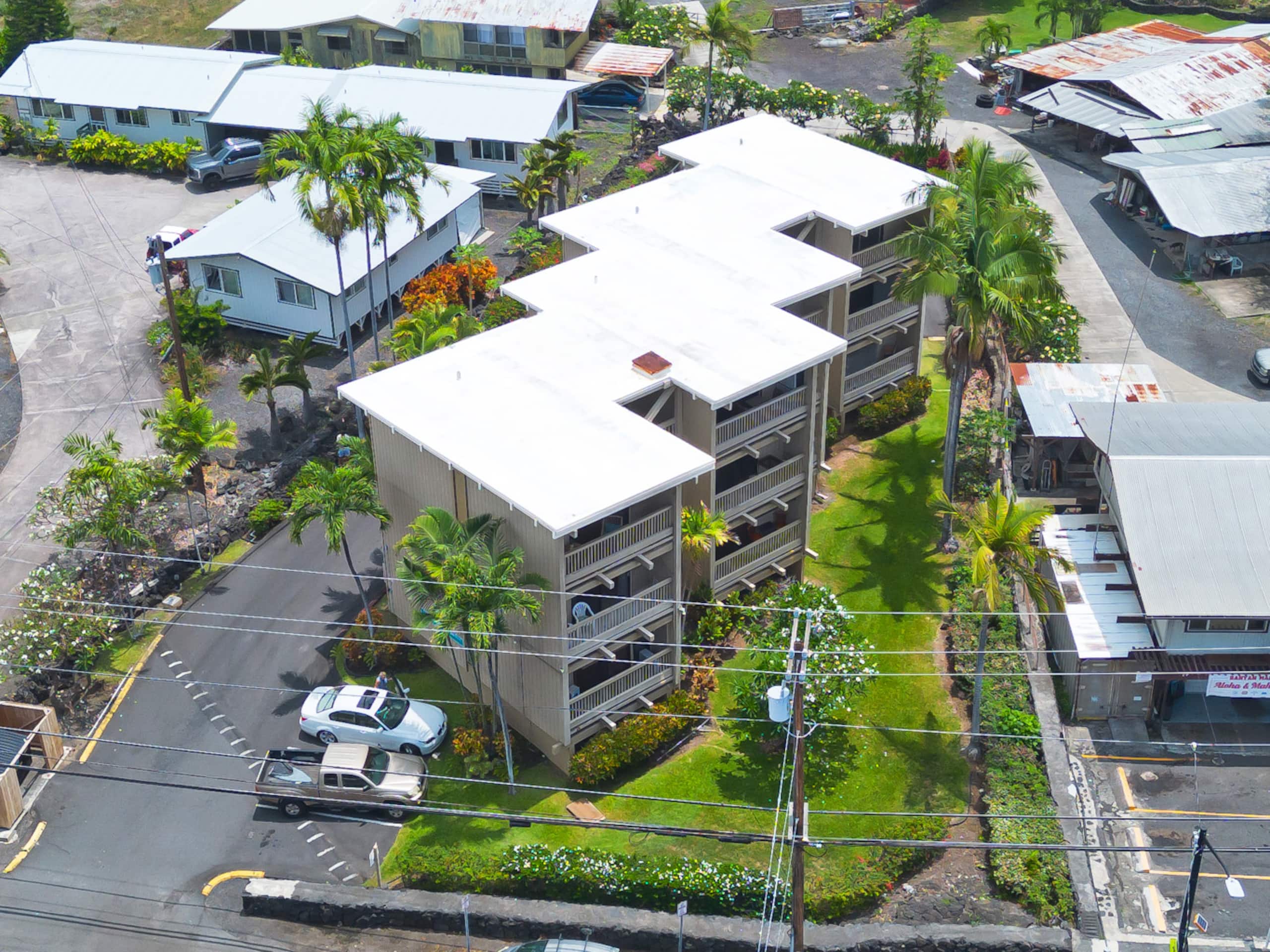 Condo in Kailua-Kona · ★4.8 · Studio · 1 bed · 1 bath - Image 37