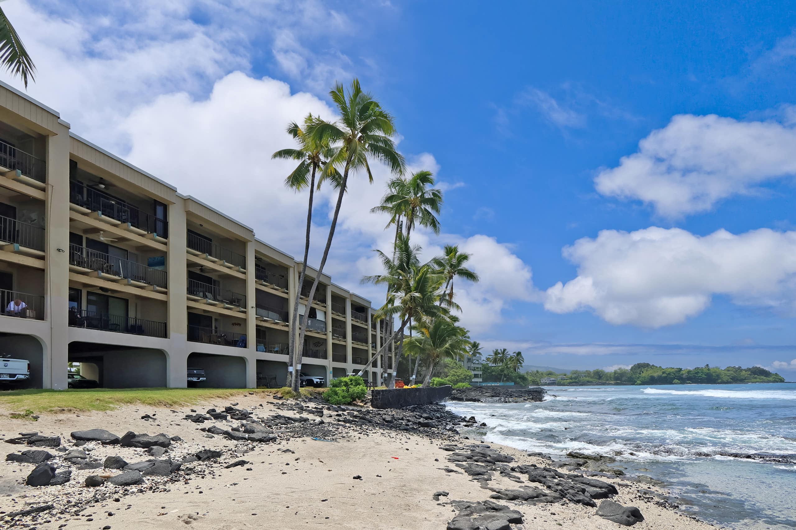 Condo in Kailua-Kona · ★4.8 · Studio · 1 bed · 1 bath - Image 27