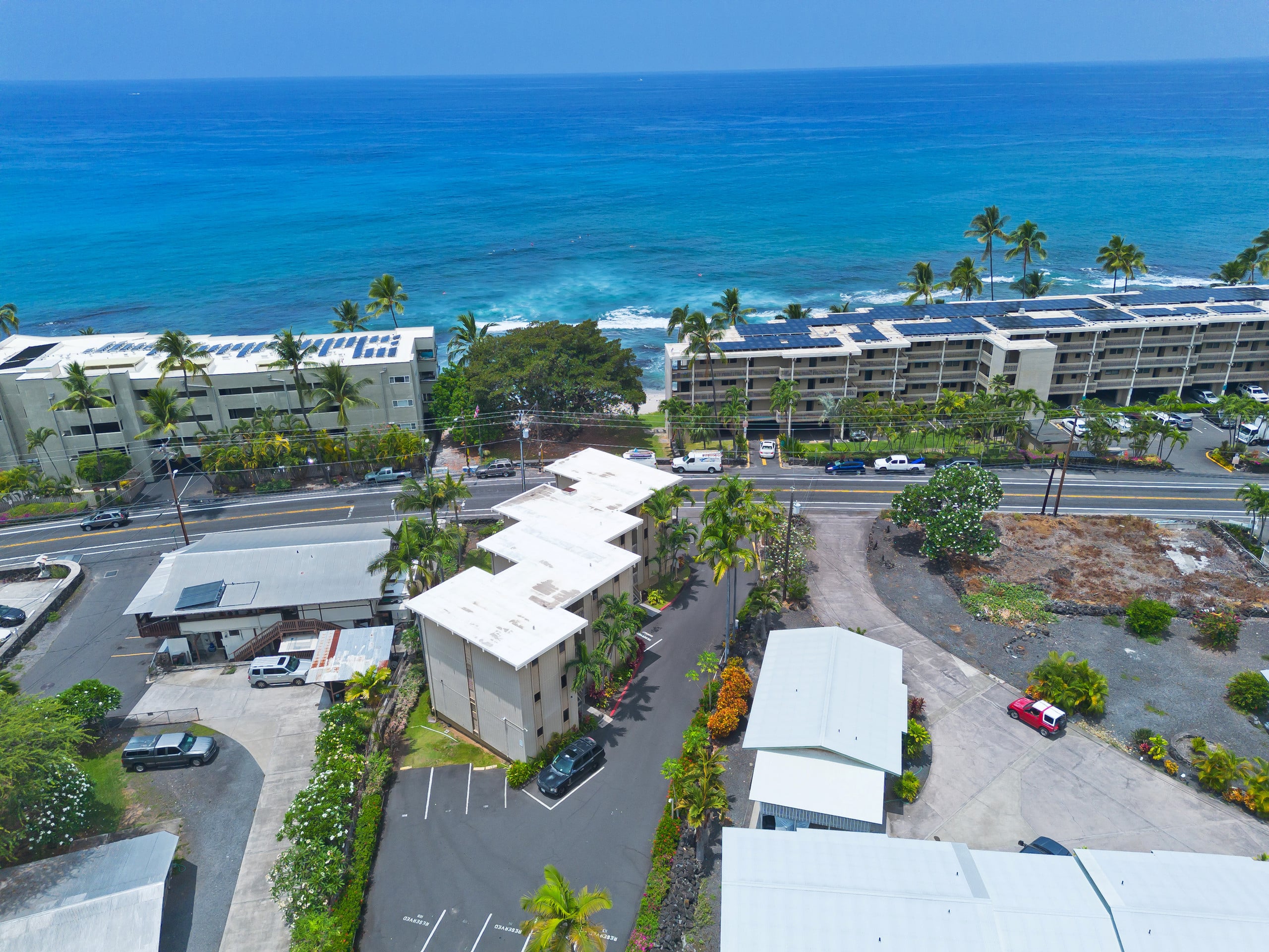 Condo in Kailua-Kona · ★4.8 · Studio · 1 bed · 1 bath - Image 39
