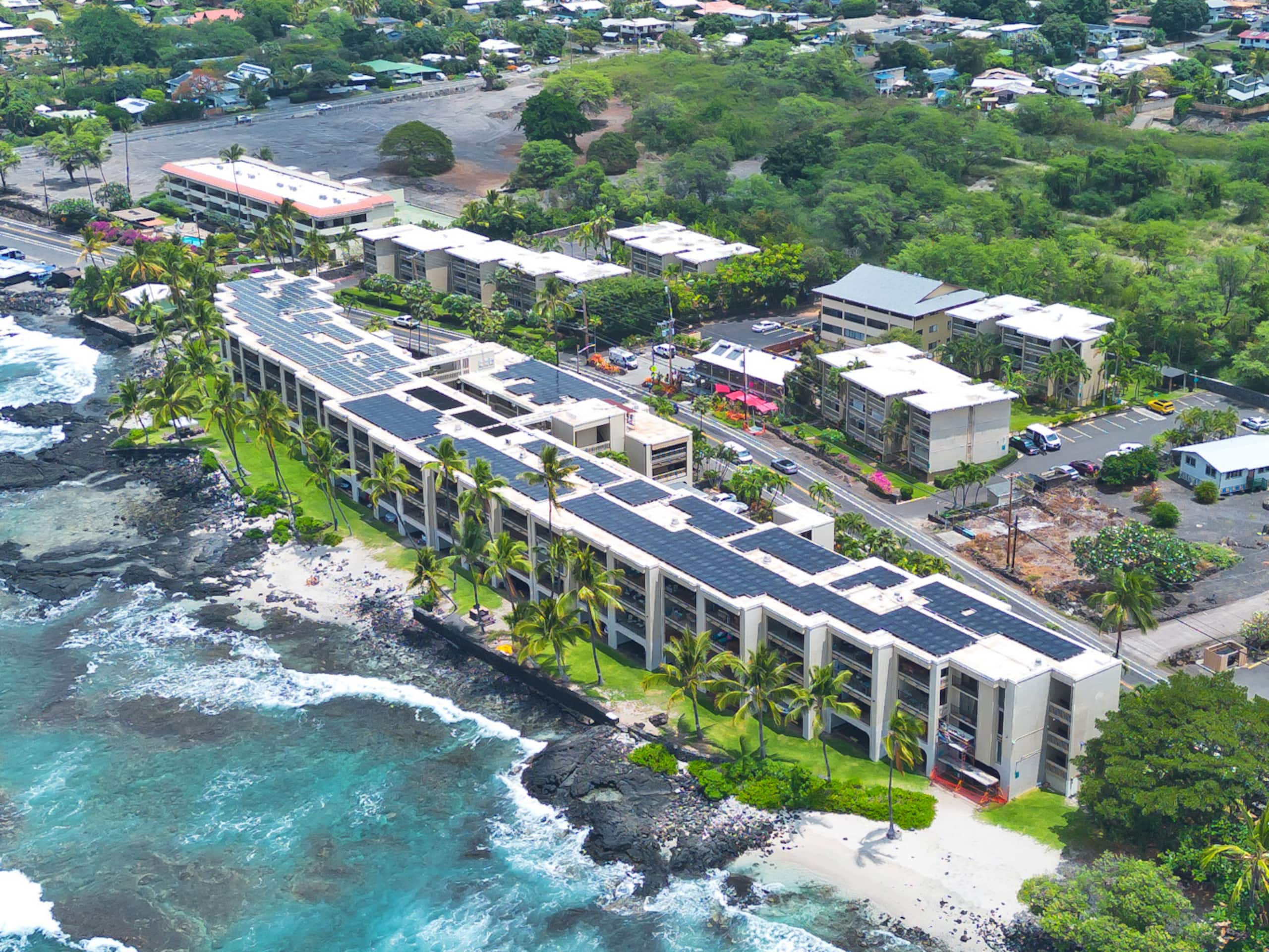 Condo in Kailua-Kona · ★4.8 · Studio · 1 bed · 1 bath - Image 15