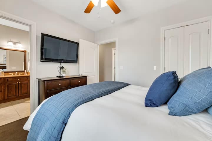 Гостински апартмани со брачен кревет (широк 180-220