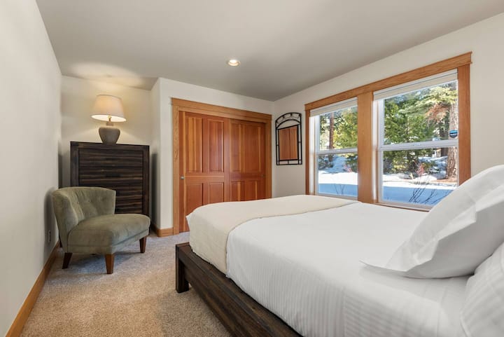 9e53ead4 695a 48be 97ba 2e2c3bcda5eb