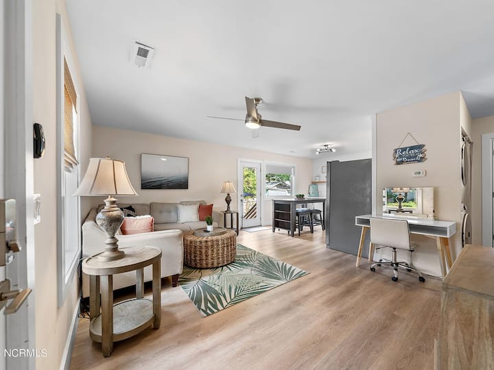 Twin Tides Beach House  Carolina Beach - Unit 2 - Carolina Beach