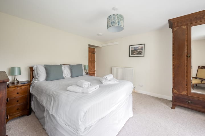 Втора спалня с малко двойно легло