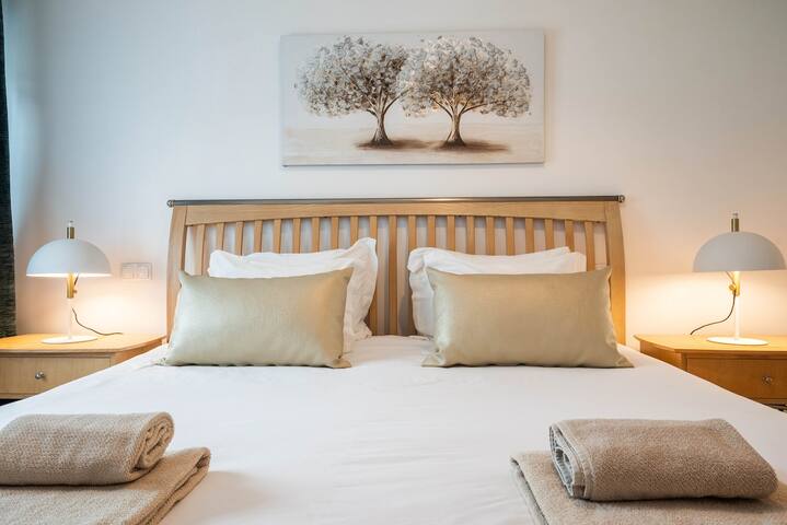 Family Porto gallery image 2