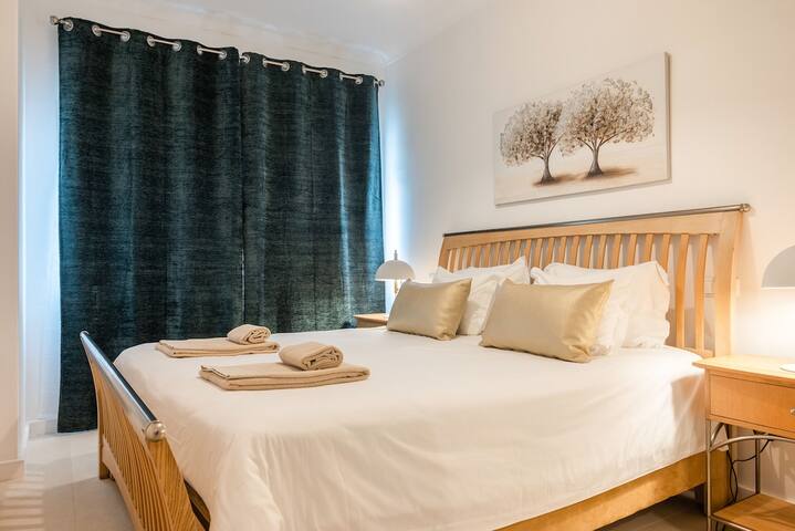 Family Porto gallery image 5