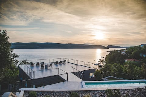 Sea view villa grace