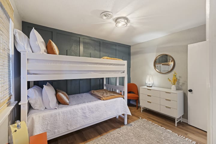 אחסון בכל חדר