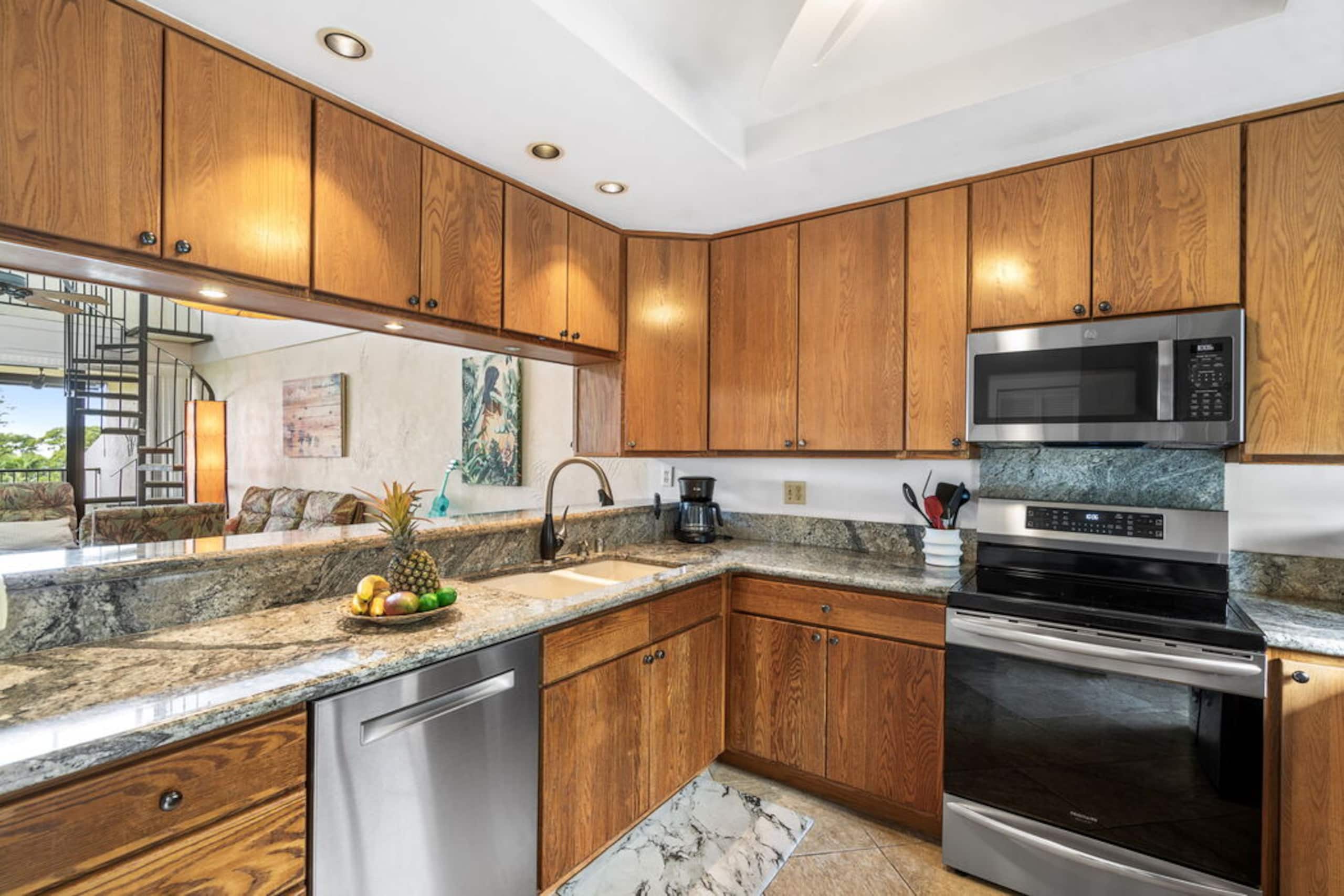 Condo in Kailua-Kona · ★5.0 · 2 bedrooms · 4 beds · 2.5 baths - Image 7