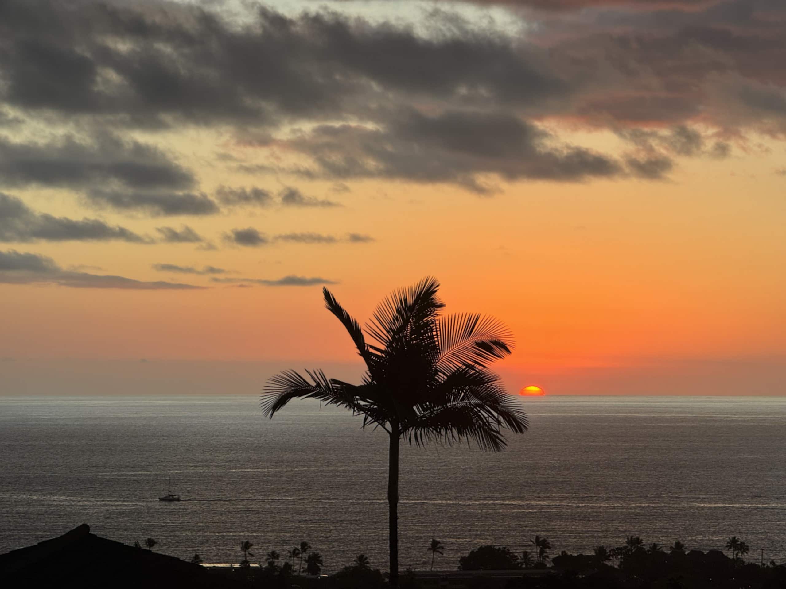 Home in Kailua-Kona · ★5.0 · 4 bedrooms · 6 beds · 3 baths - Image 100
