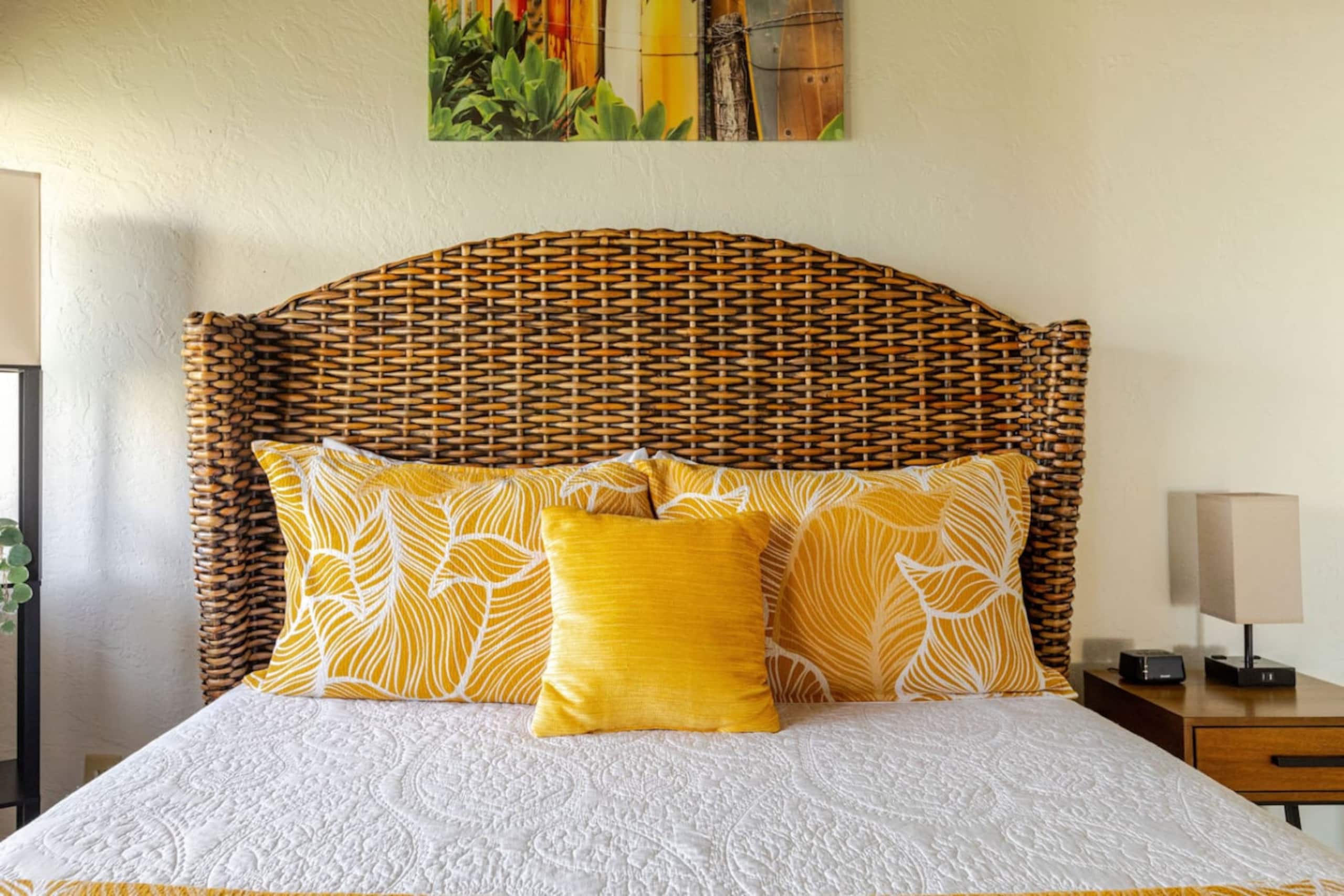 Home in Kailua-Kona · ★5.0 · 4 bedrooms · 6 beds · 3 baths - Image 25