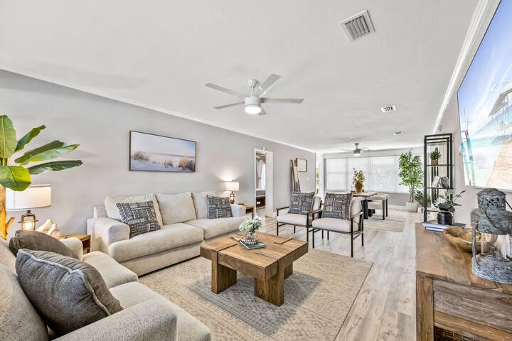 Beachside Vacation Rentals managed Airbnb listing 2