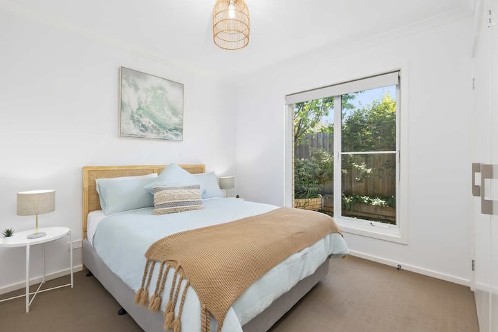 Dormitorio 2 – Cama doble tamaño queen