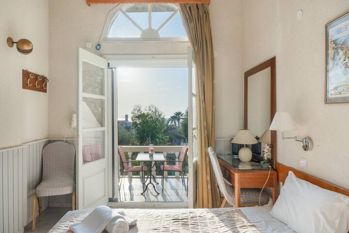 Two-Bedroom Apartment No 3 gallery image 3