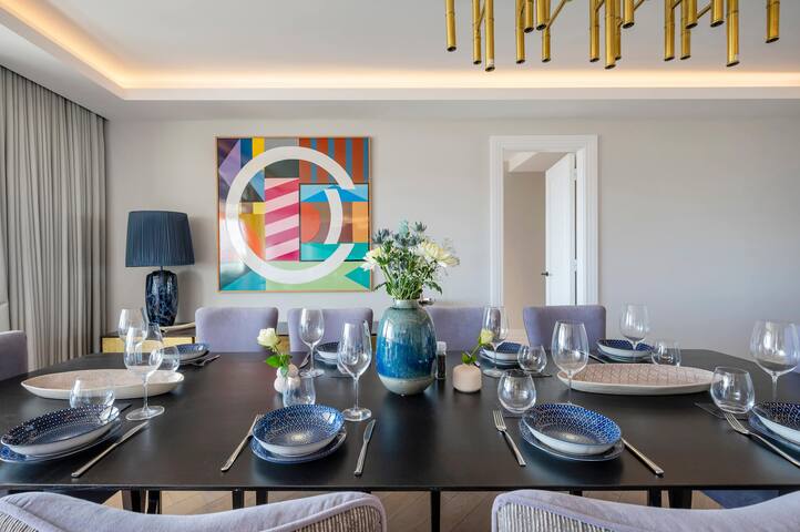 Regents’ Oasis in the Sky- by Out of Office Lifest gallery image 2