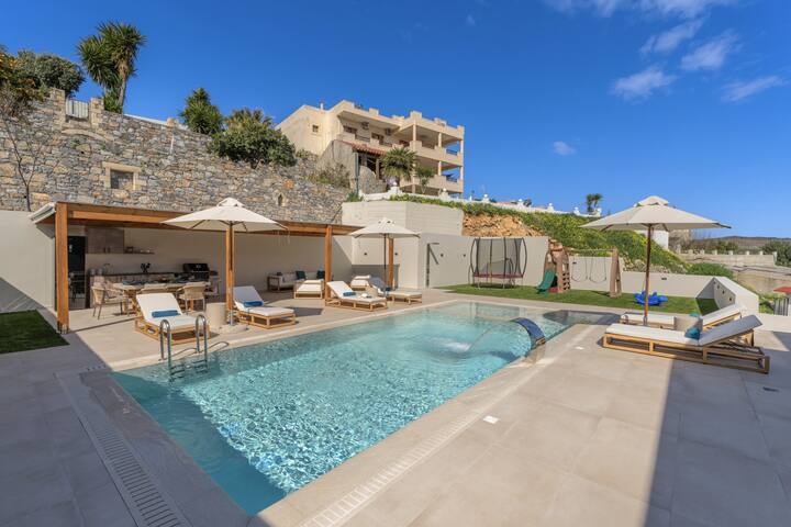 Elysian Villa 2 – With Private Pool gallery image 4