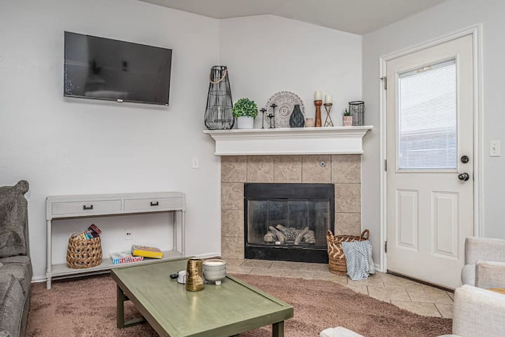 Boho Vibe 3br/2ba Near Tinker Afb & Okc! - Lake Stanley Draper, OK