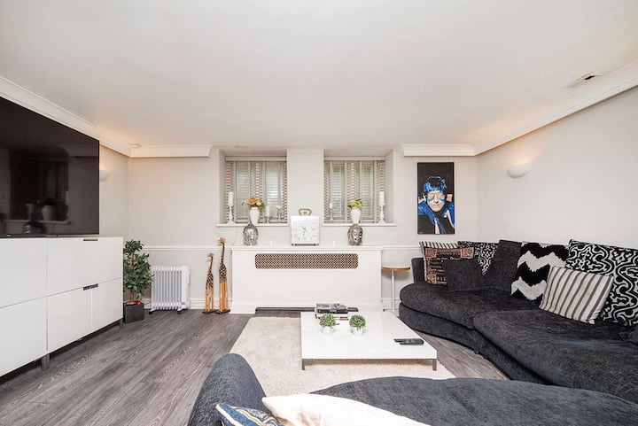 Luxury Chelsea Flat Near Attractions - Fulham