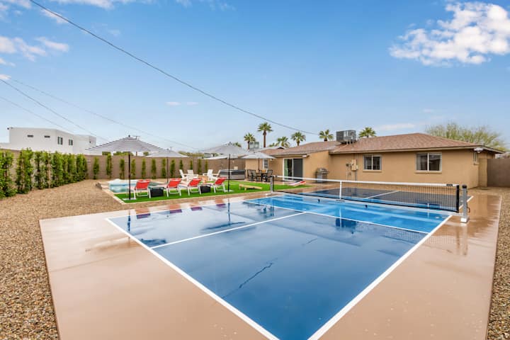 PickleDale Pool82 ° HotTub 10Bed - Scottsdale