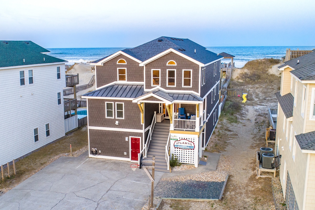 Oceanfront Oasis w/ Private Pool & Theater Room