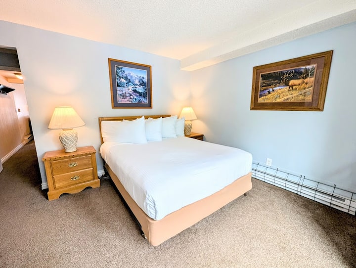 Удобна спална соба