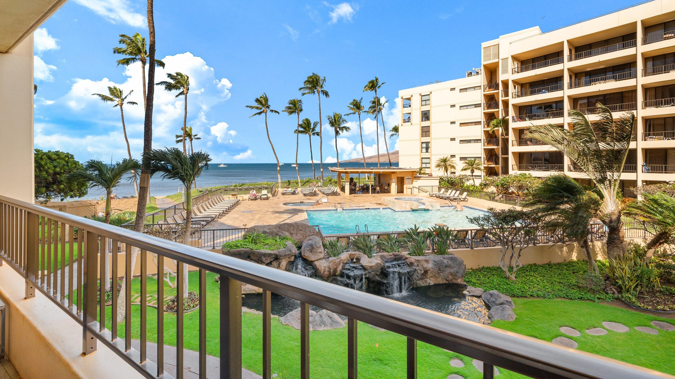 Condo in Kihei · ★5.0 · 1 bedroom · 2 beds · 1 private bath - Image 40