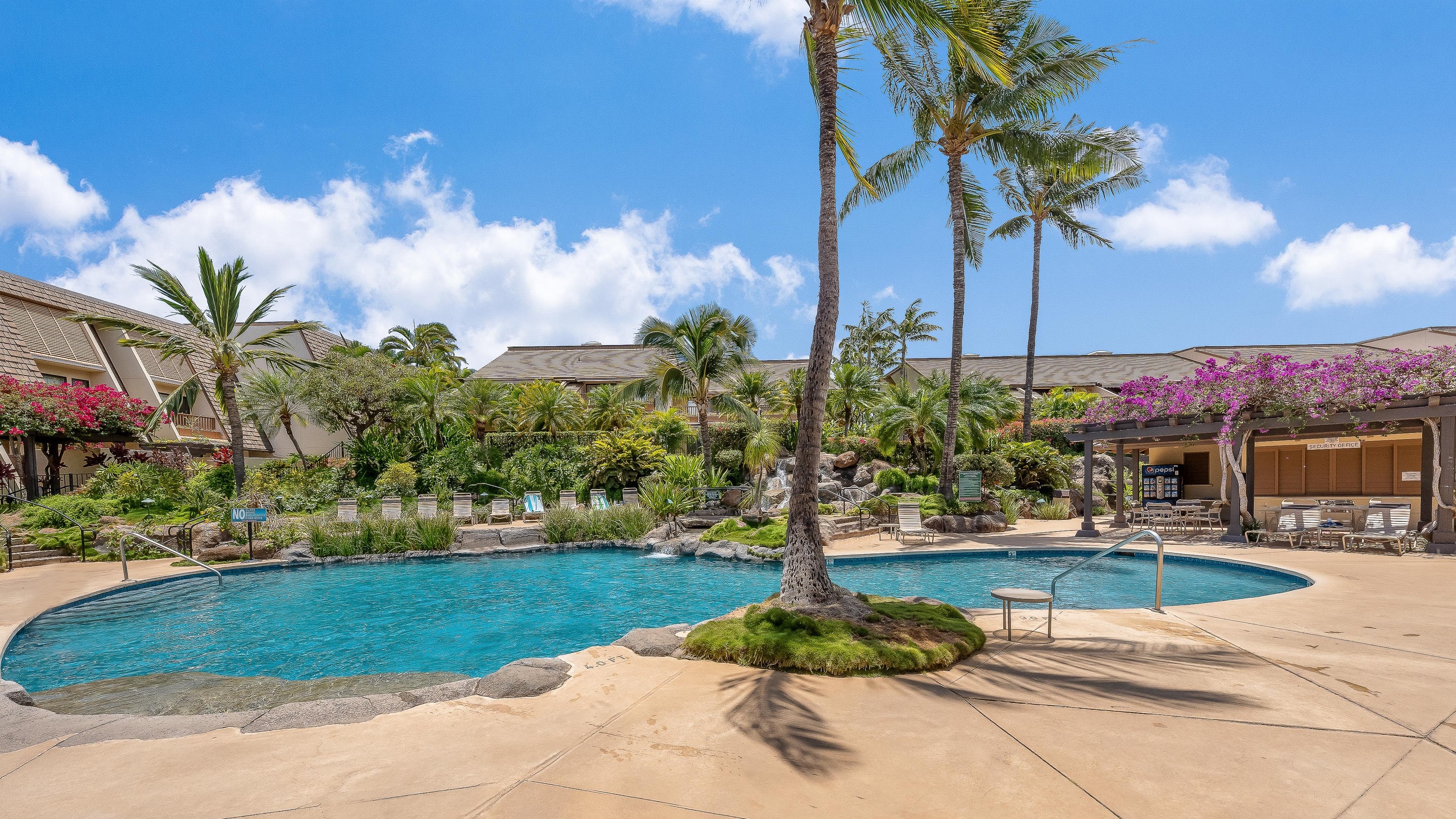 Condo in Kihei · ★5.0 · 2 bedrooms · 2 beds · 2 private baths - Image 97