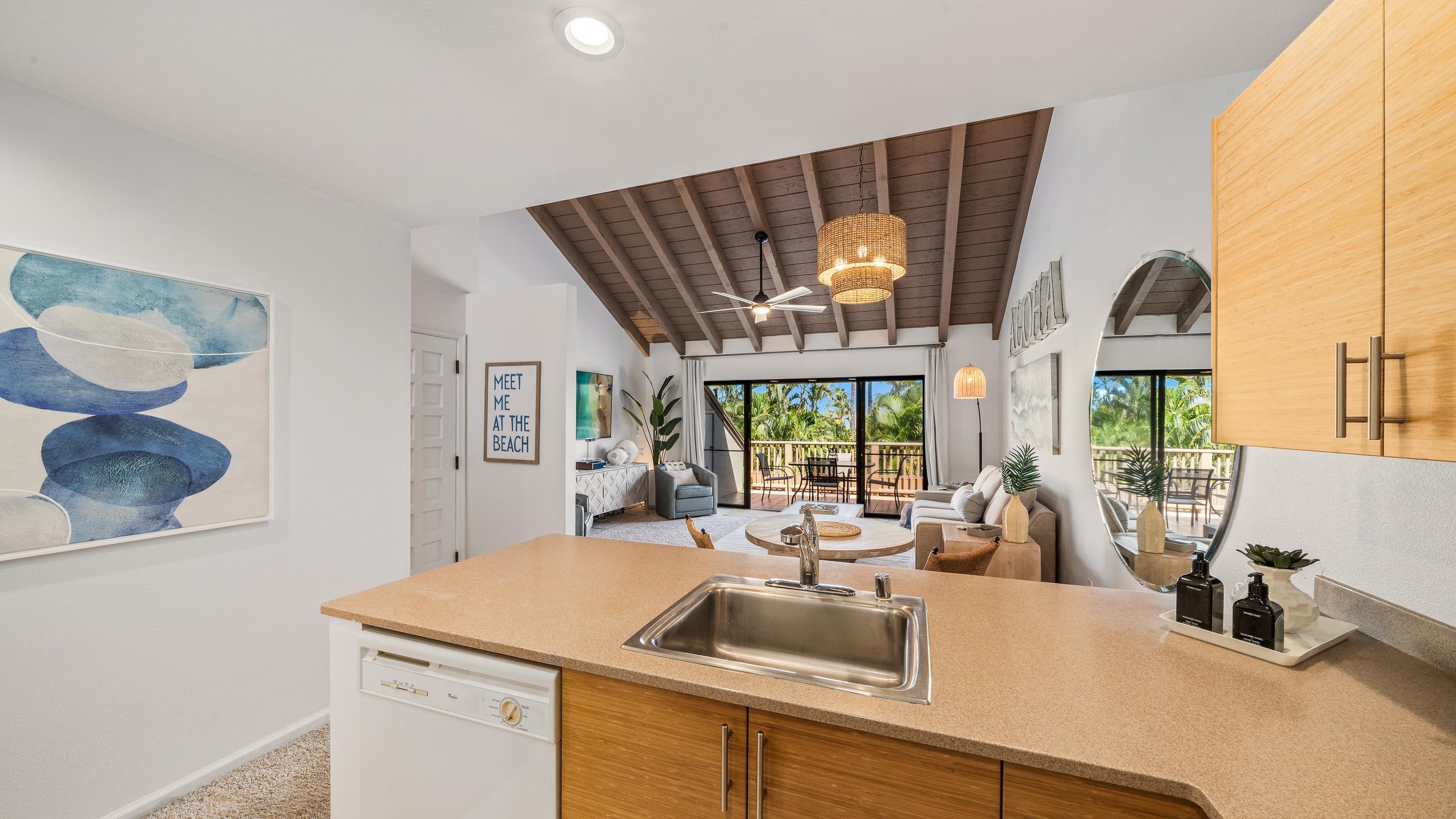 Condo in Kihei · ★5.0 · 2 bedrooms · 2 beds · 2 private baths - Image 29