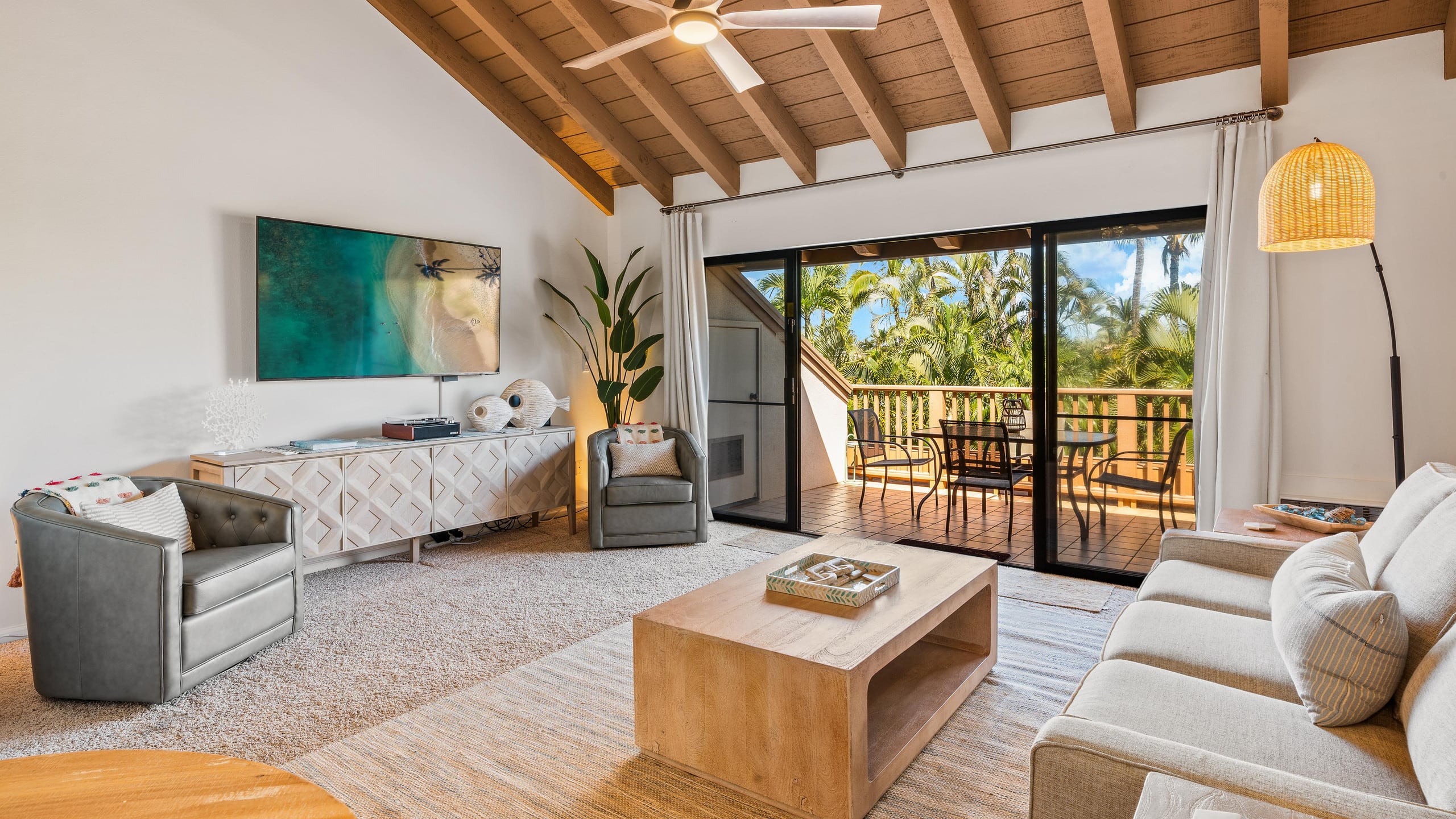 Condo in Kihei · ★5.0 · 2 bedrooms · 2 beds · 2 private baths - Image 9