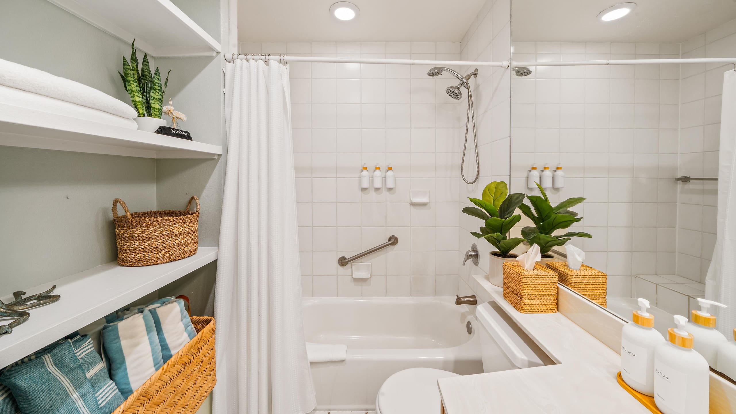 Condo in Kihei · ★5.0 · 2 bedrooms · 2 beds · 2 private baths - Image 71