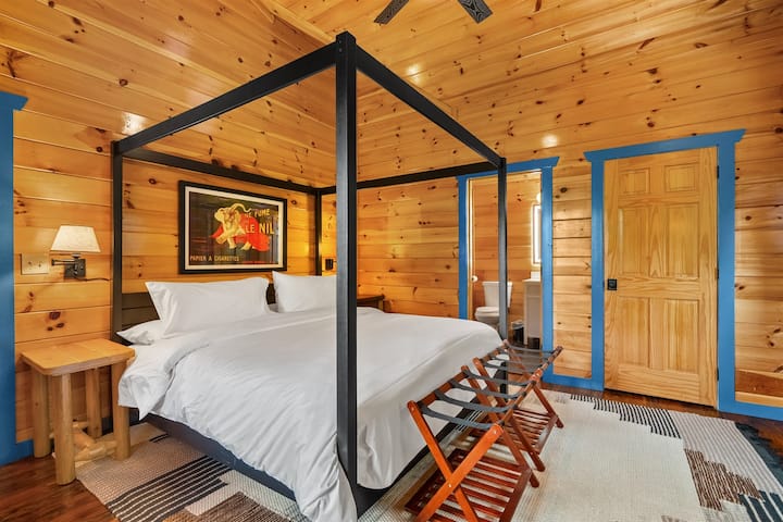Wake up refreshed in our stately King Suite! (Bedroom 2)