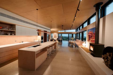 Birdwatcher’s Paradise | Fireplaces | Riverfront