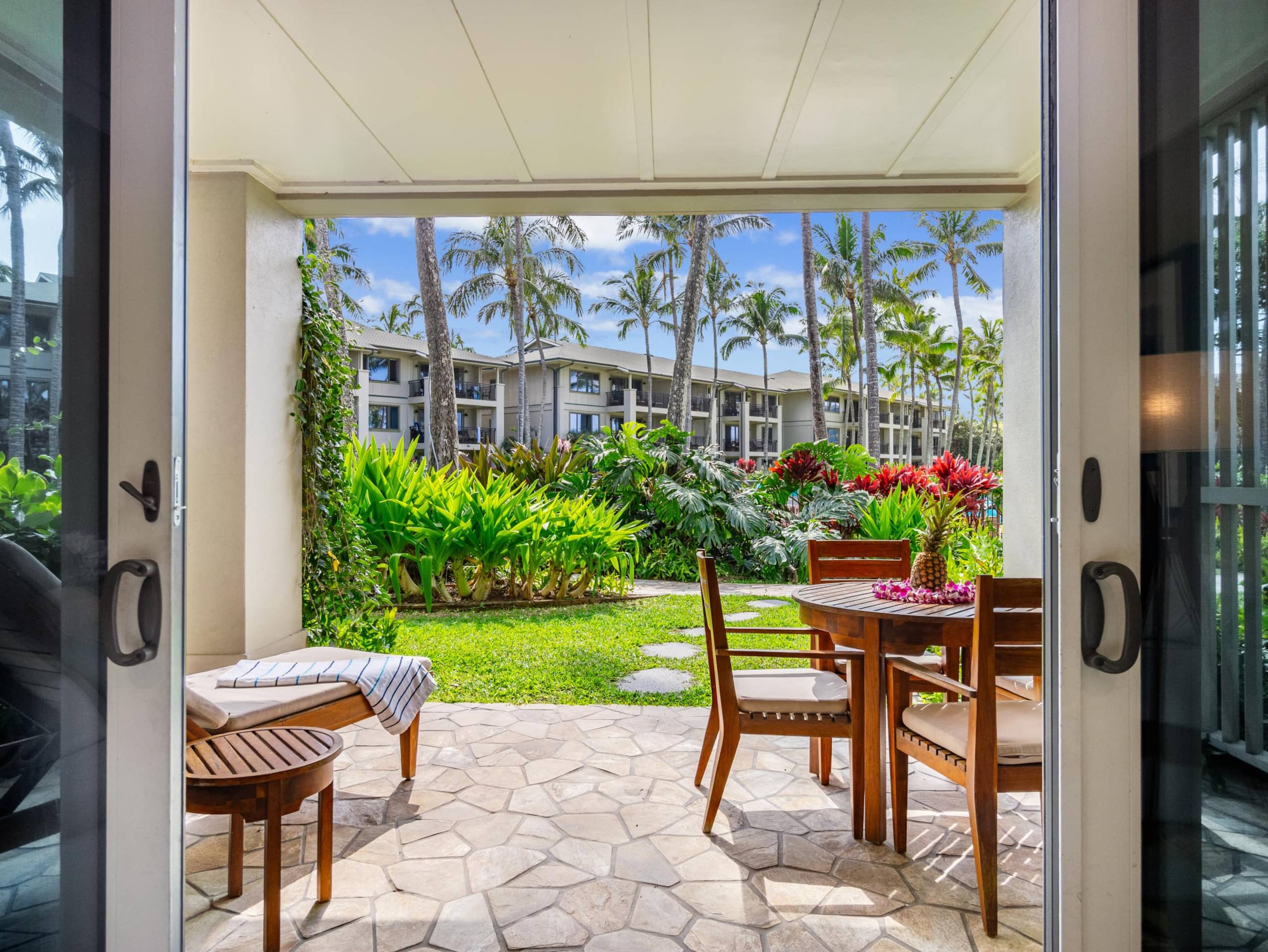 Villa in Kawela Bay · ★5.0 · 3 bedrooms · 5 beds · 2 private baths - Image 32