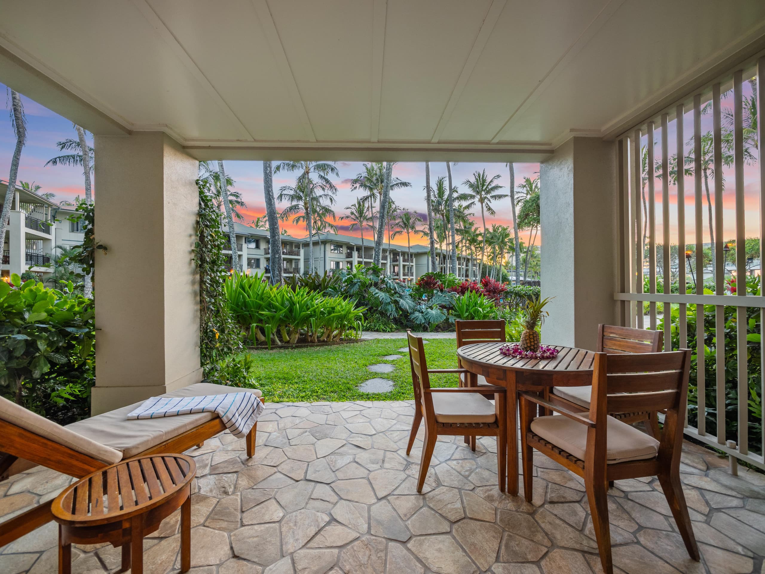 Villa in Kawela Bay · ★5.0 · 3 bedrooms · 5 beds · 2 private baths - Image 25