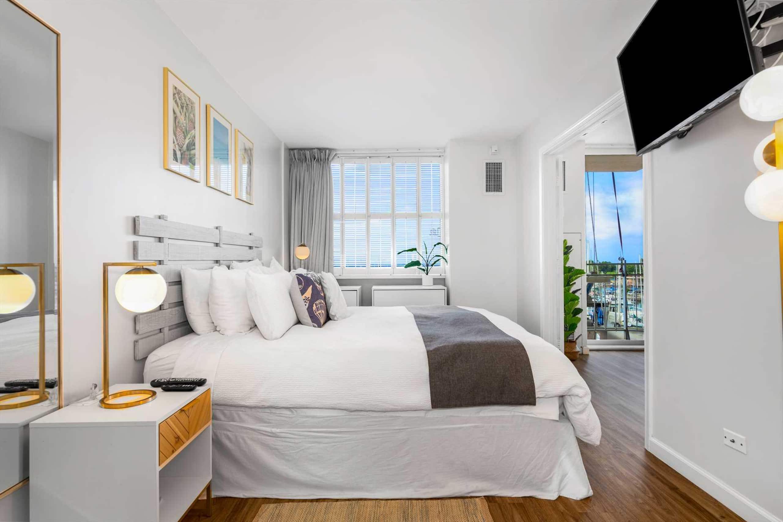 Condo in Honolulu · ★5.0 · 1 bedroom · 2 beds · 1 private bath - Image 22