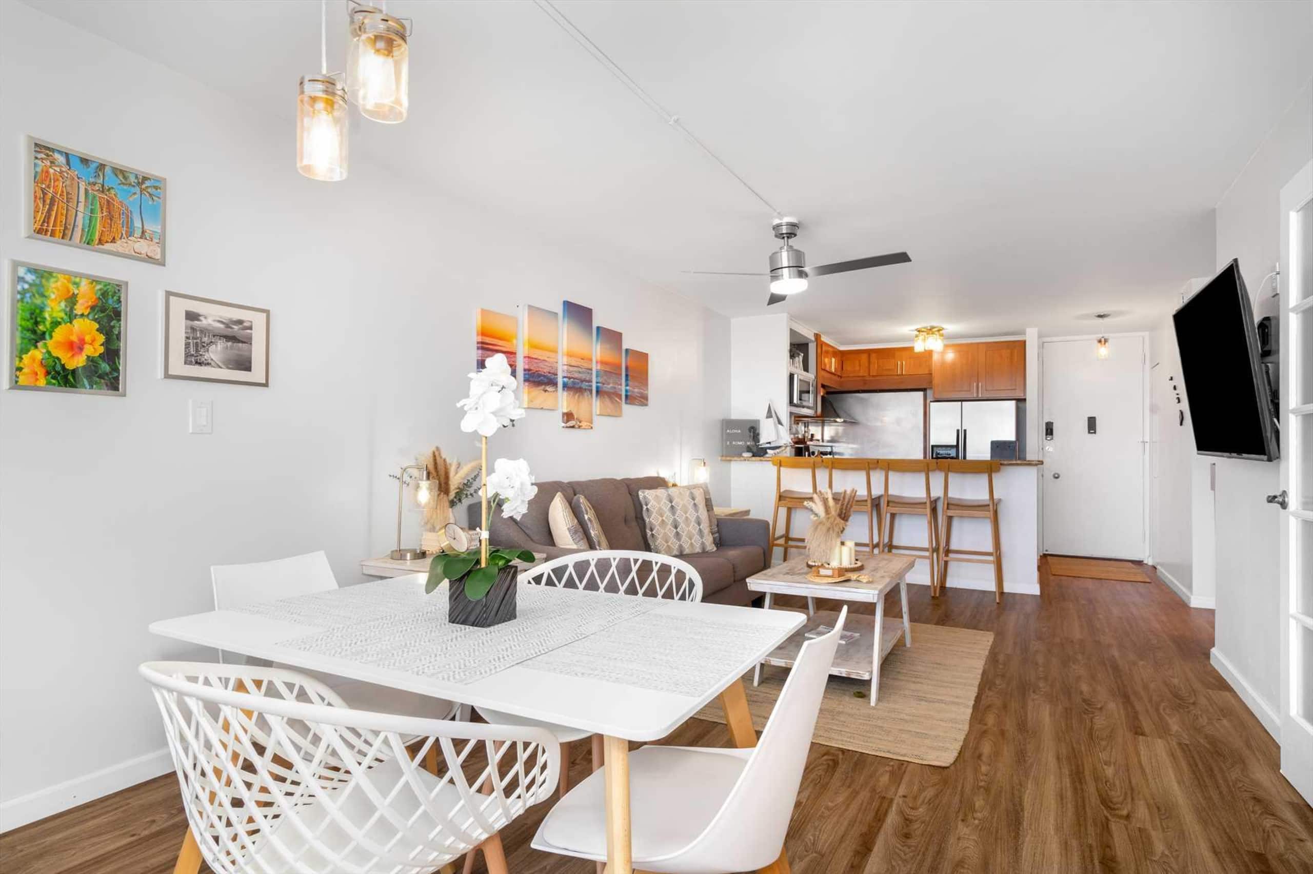 Condo in Honolulu · ★5.0 · 1 bedroom · 2 beds · 1 private bath - Image 14