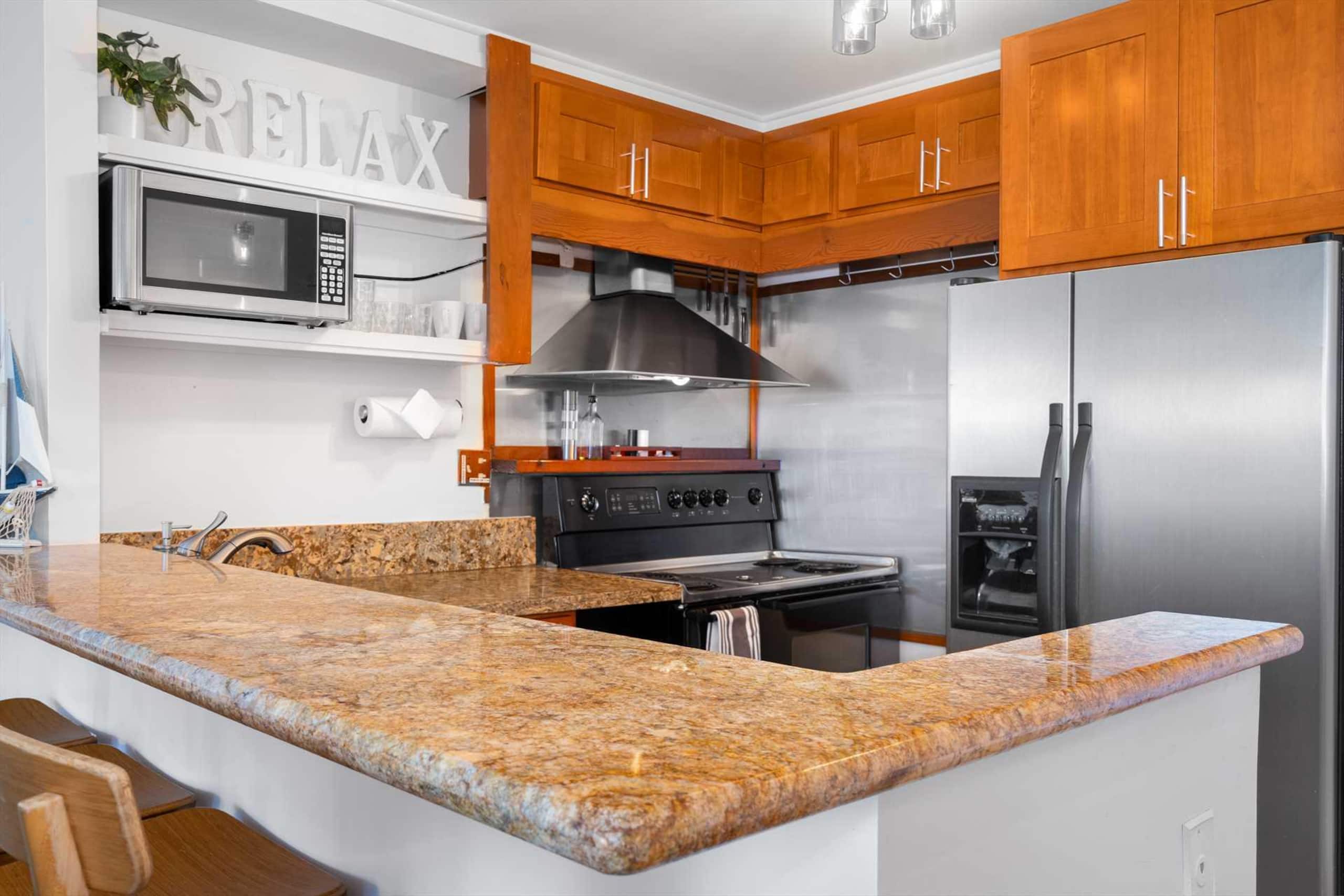 Condo in Honolulu · ★5.0 · 1 bedroom · 2 beds · 1 private bath - Image 27