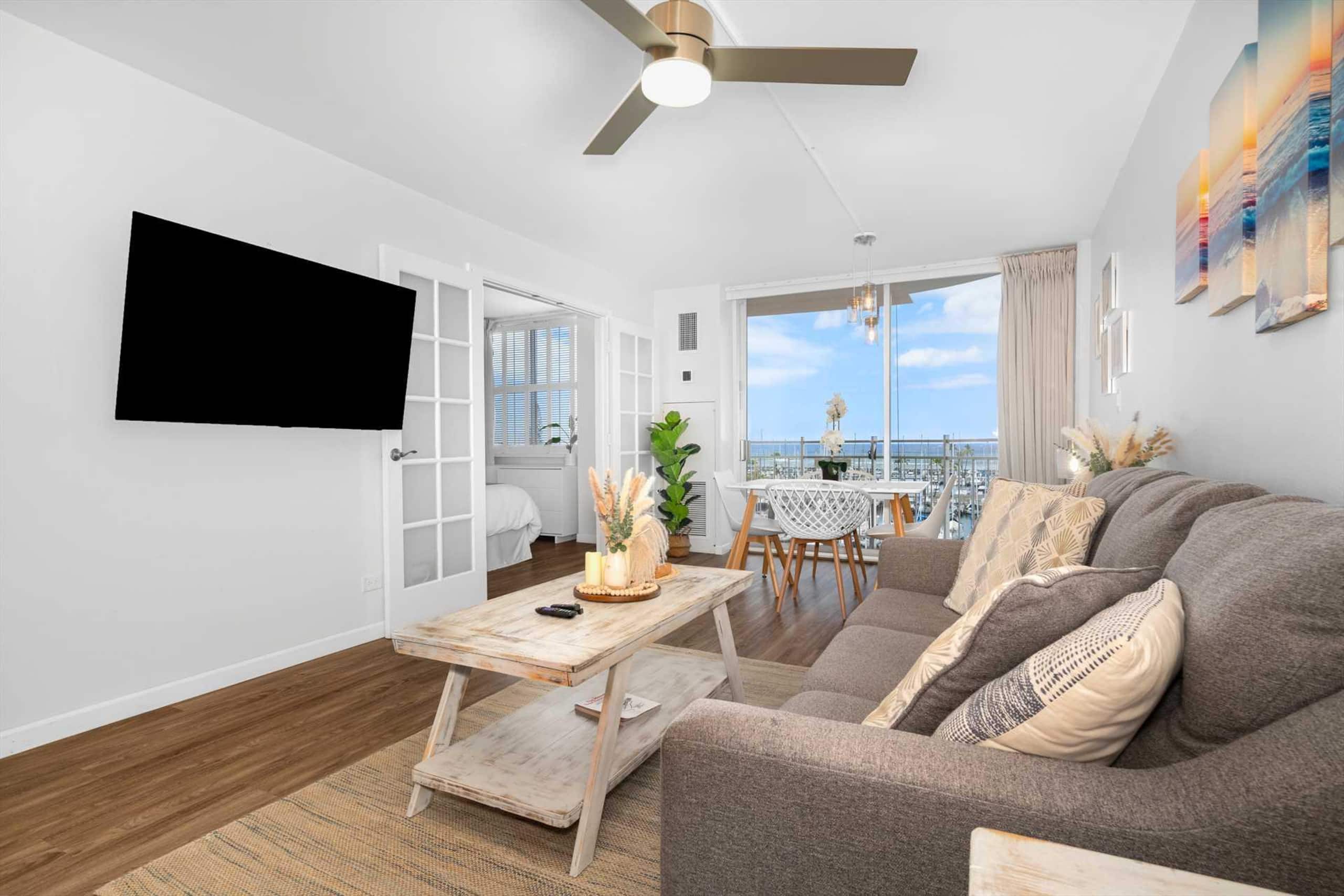 Condo in Honolulu · ★5.0 · 1 bedroom · 2 beds · 1 private bath - Image 7