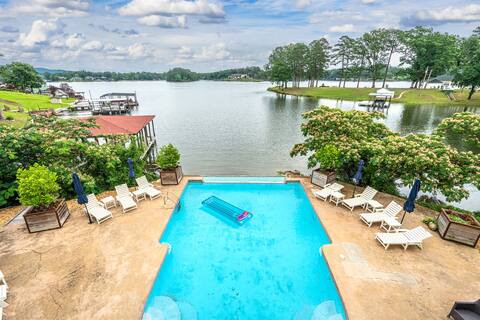 Marlin Houzz: Lake Estate with Infinity Pool!
