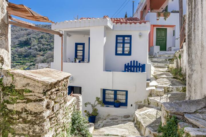 Anastasia the Traditional house gallery image 2