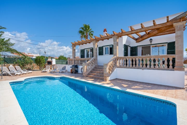 Chic Villa Petre