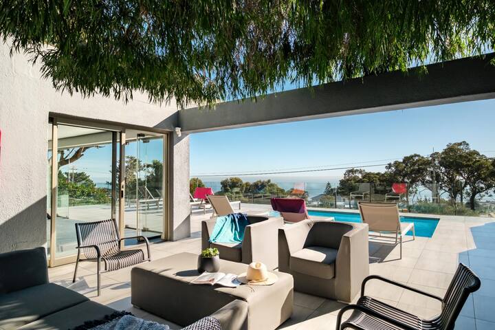 Ocean View Camps Bay 5bed Villa w Pool Valtameri gallery image 4