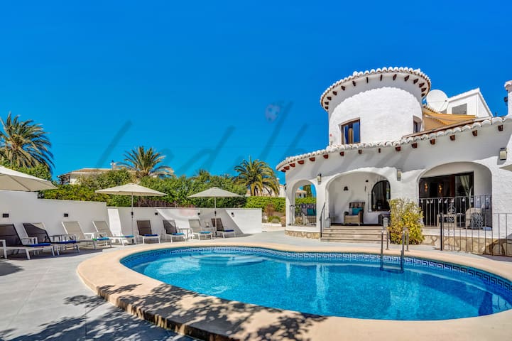 Ladybird Villas managed Airbnb listing 2