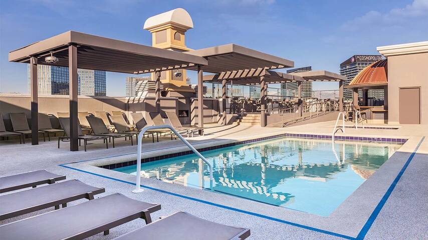 Marriott Grand Chateau | Three 2BR/2BA Villas gallery image 2