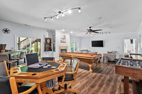 Spacious Retreat w/ Game Room & Modern Amenities